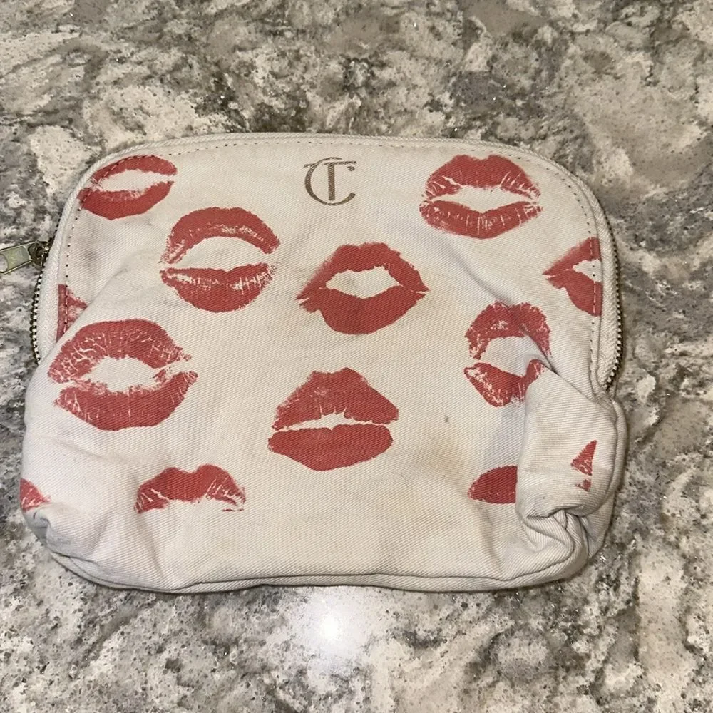 💄 Charlotte Tilbury Lip Print Makeup Bag – White Canvas Cosmetic Pouch